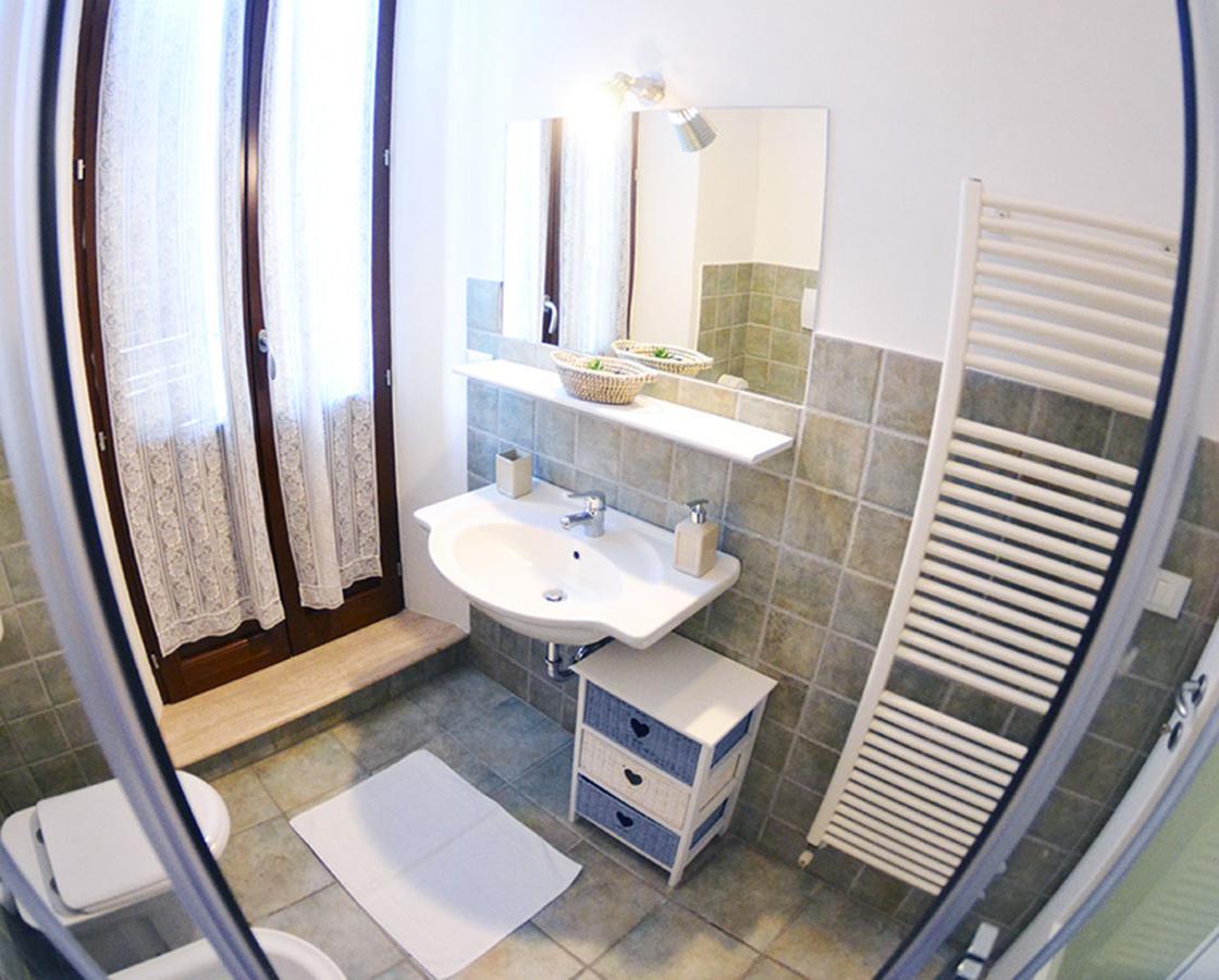 סן בנדטו דל טרנטו Bed & Breakfast Il Vicolo מראה חיצוני תמונה